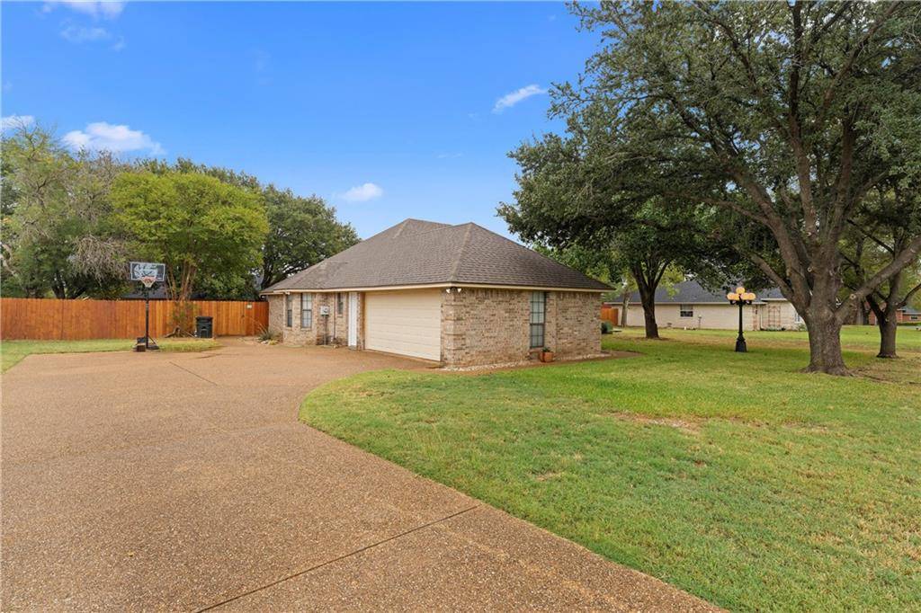 Waco, TX 76705,221 Lost Oaks Drive