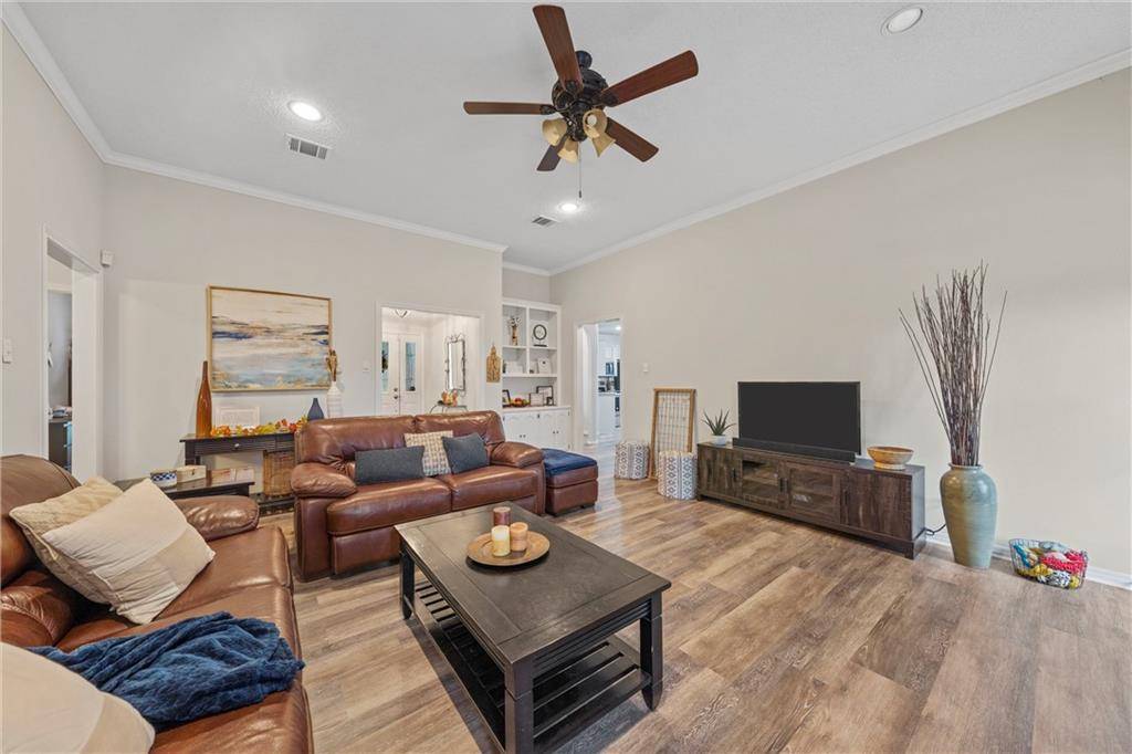Waco, TX 76705,221 Lost Oaks Drive