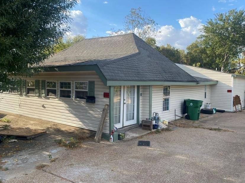 Mcgregor, TX 76657,731 W 3rd Street