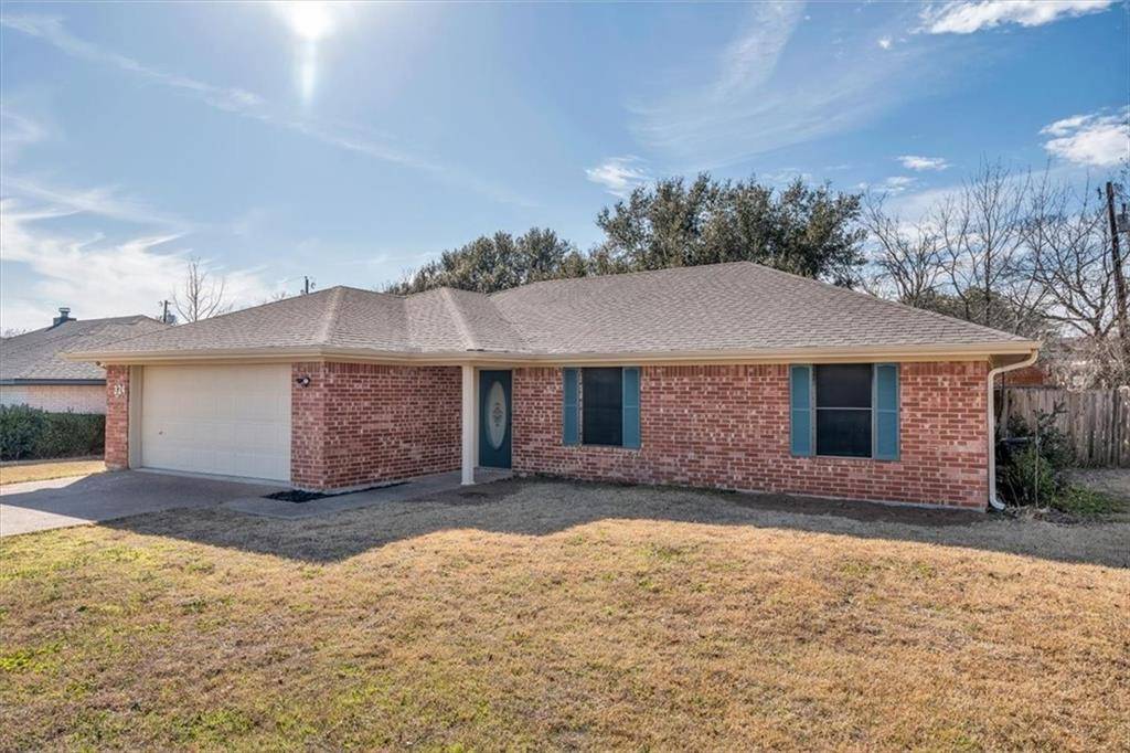 Hewitt, TX 76643,324 S Old Temple Road