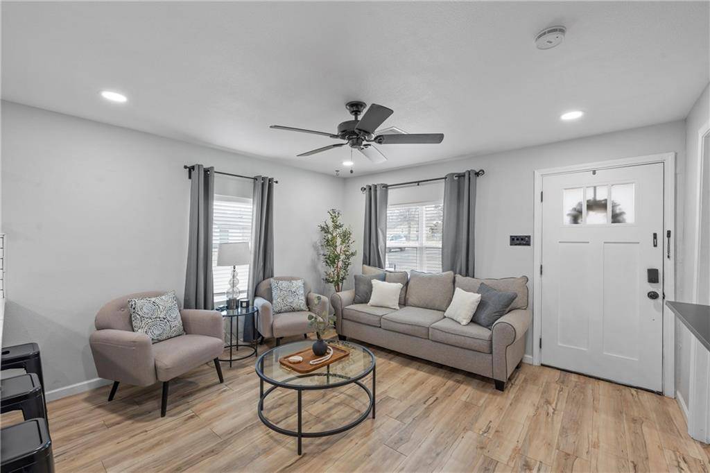 Waco, TX 76708,1624 Bryan Avenue