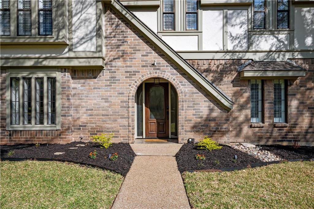 Woodway, TX 76712,9006 Kingswood Place
