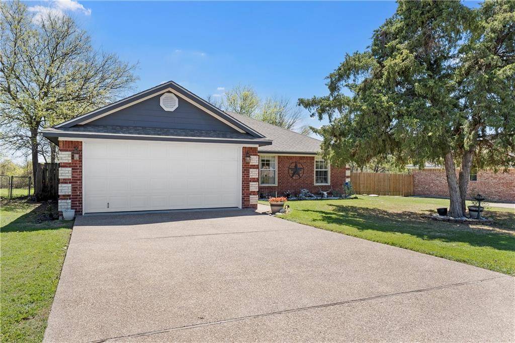 Woodway, TX 76712,459 Maywood Drive