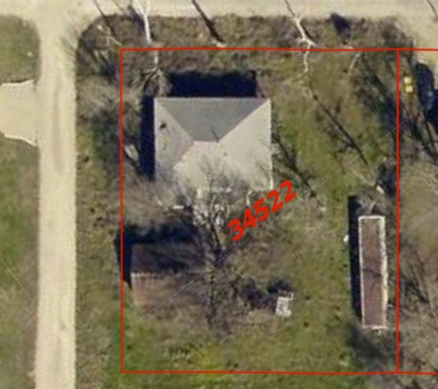Lott, TX 76656,320 N 5th Street