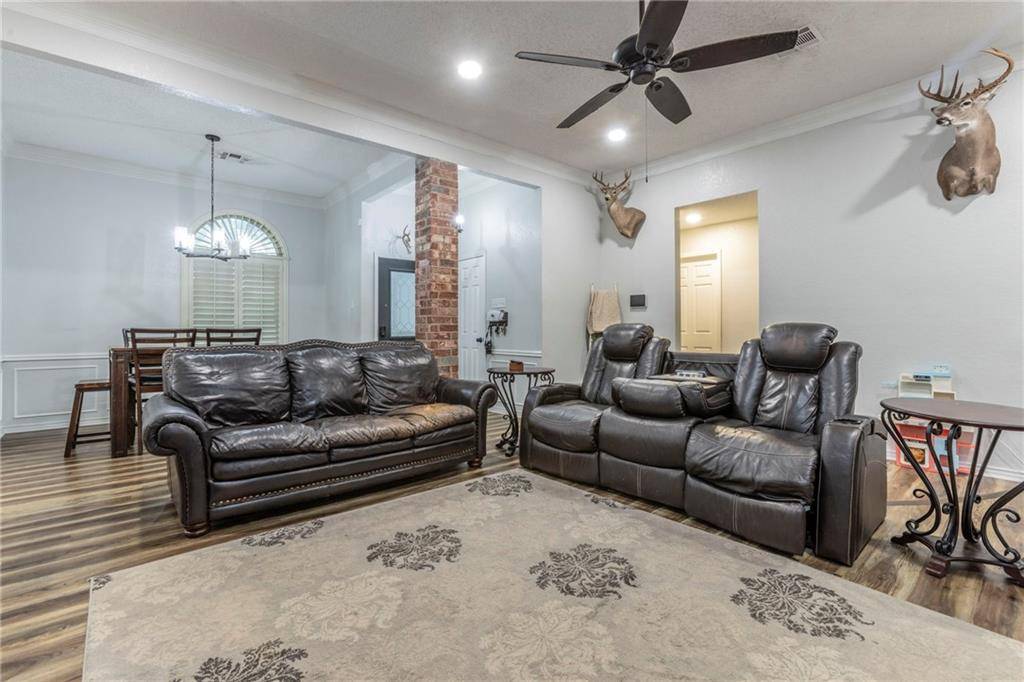 Hewitt, TX 76643,240 Cross Country Drive