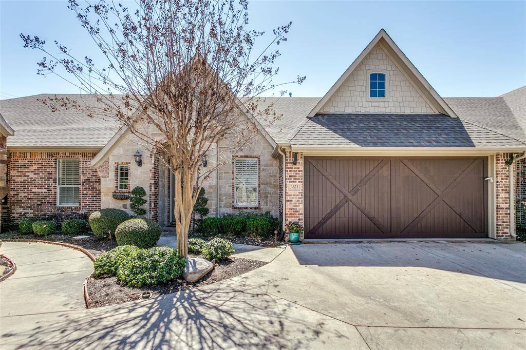 Keller, TX 76248,921 Saint George Court