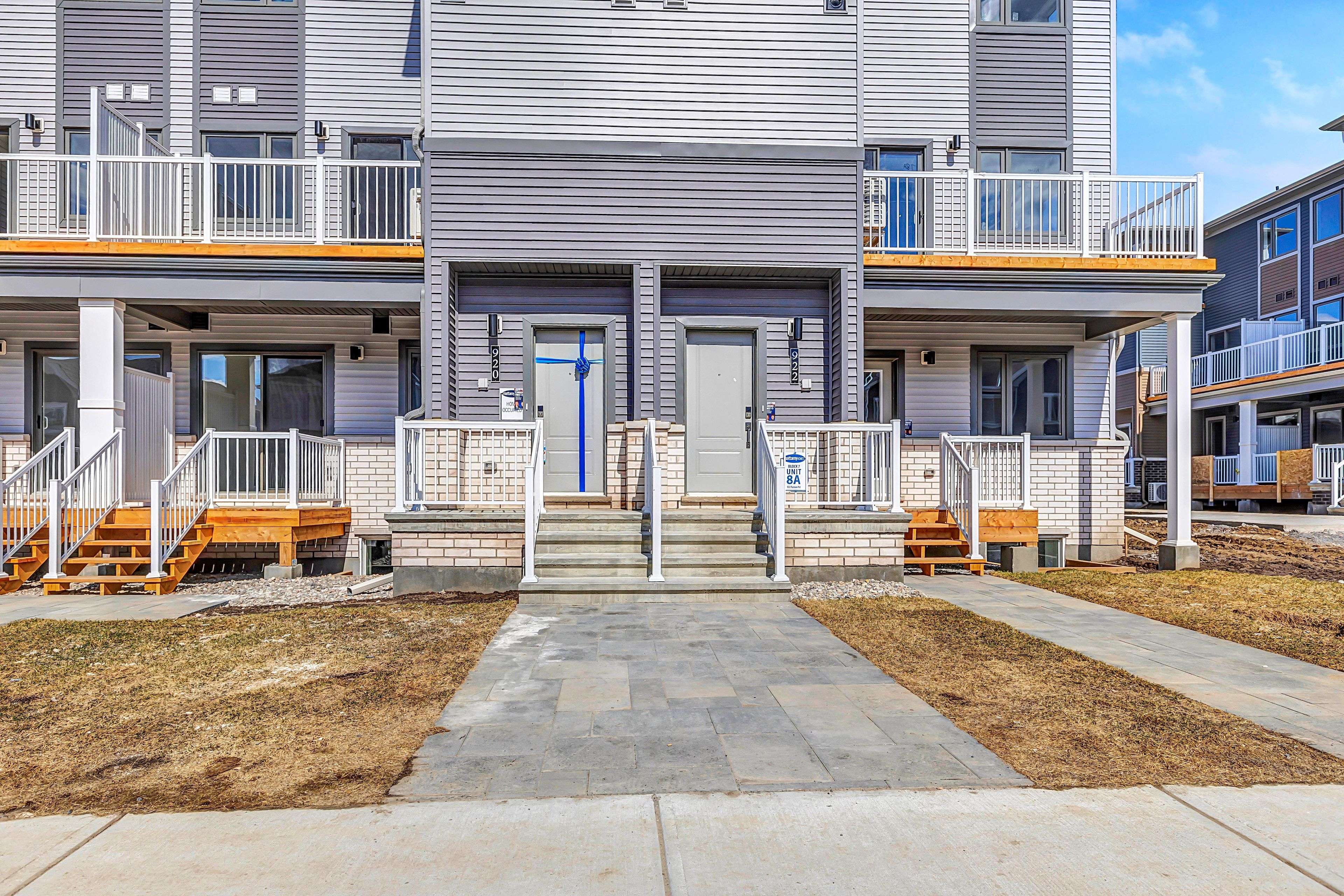 Barrhaven, ON K2J 7K6,920 Parnian Pvt N/A