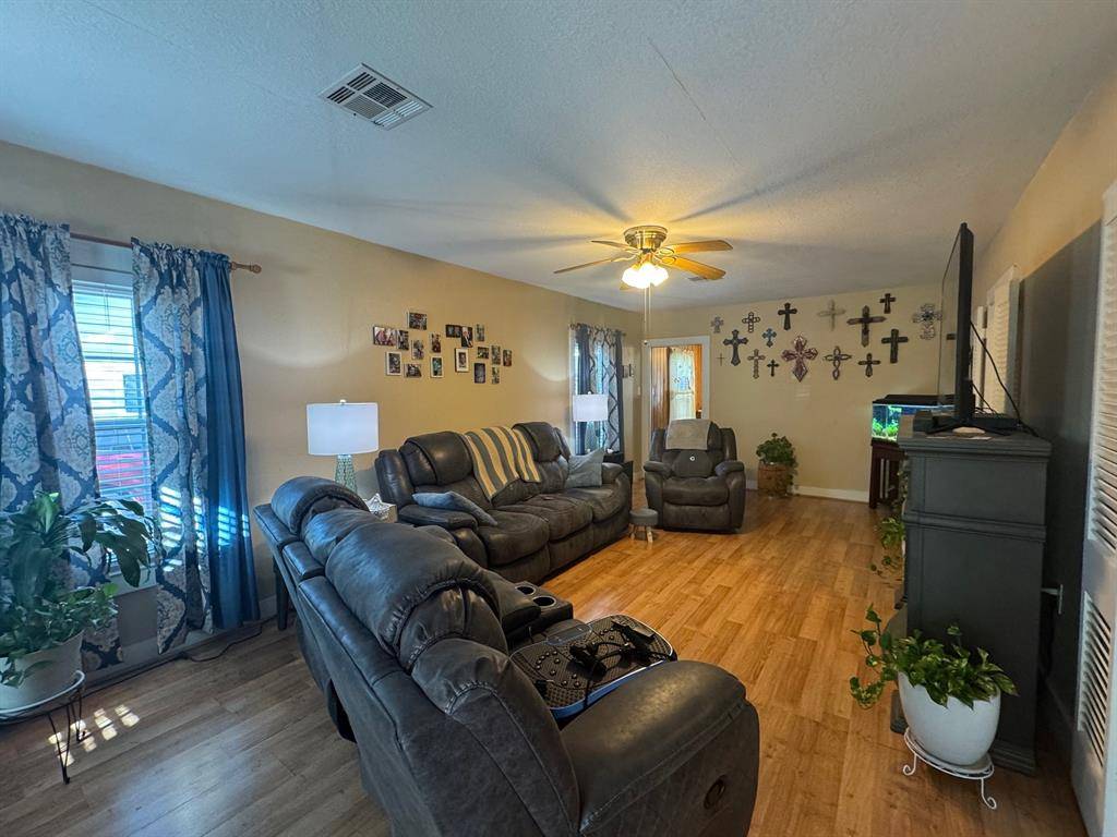 West, TX 76691,409 S Marable Street
