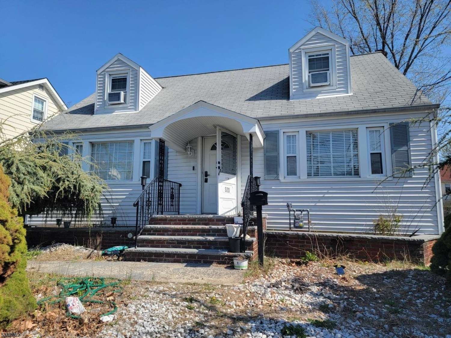 Linden City, NJ 07036,520 Garfield St