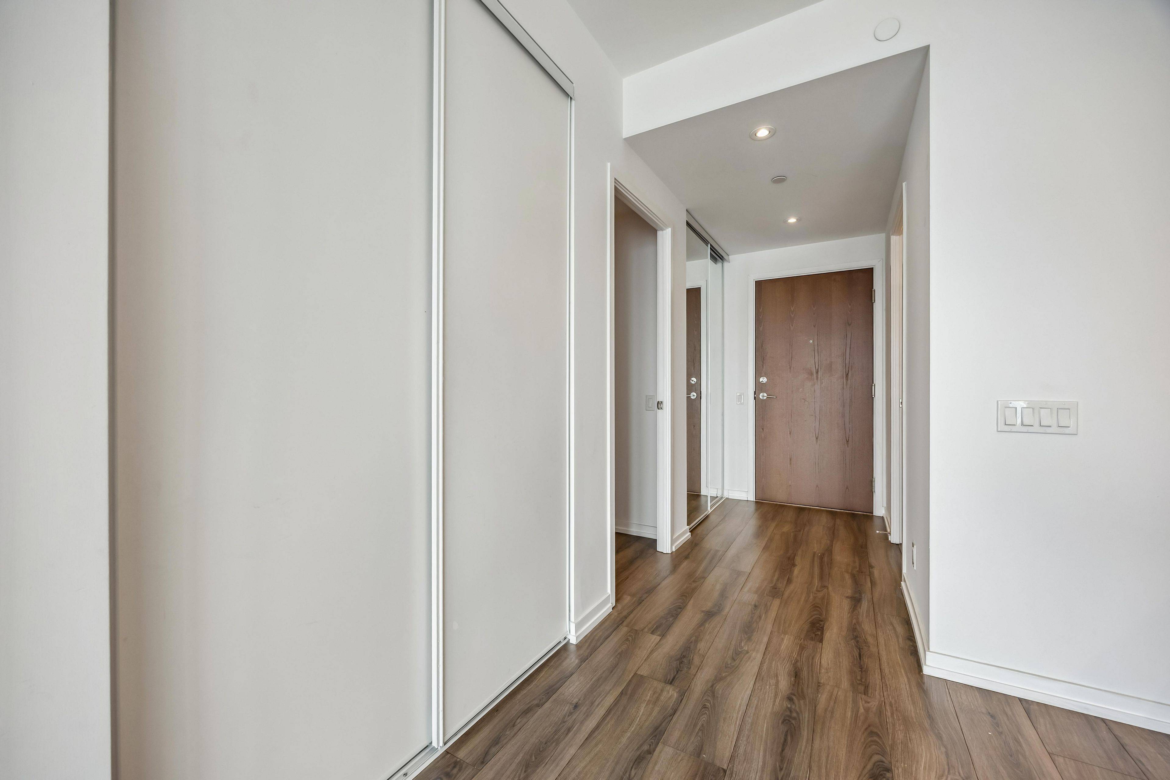 Vaughan, ON L4K 0K9,7890 Jane ST #5505