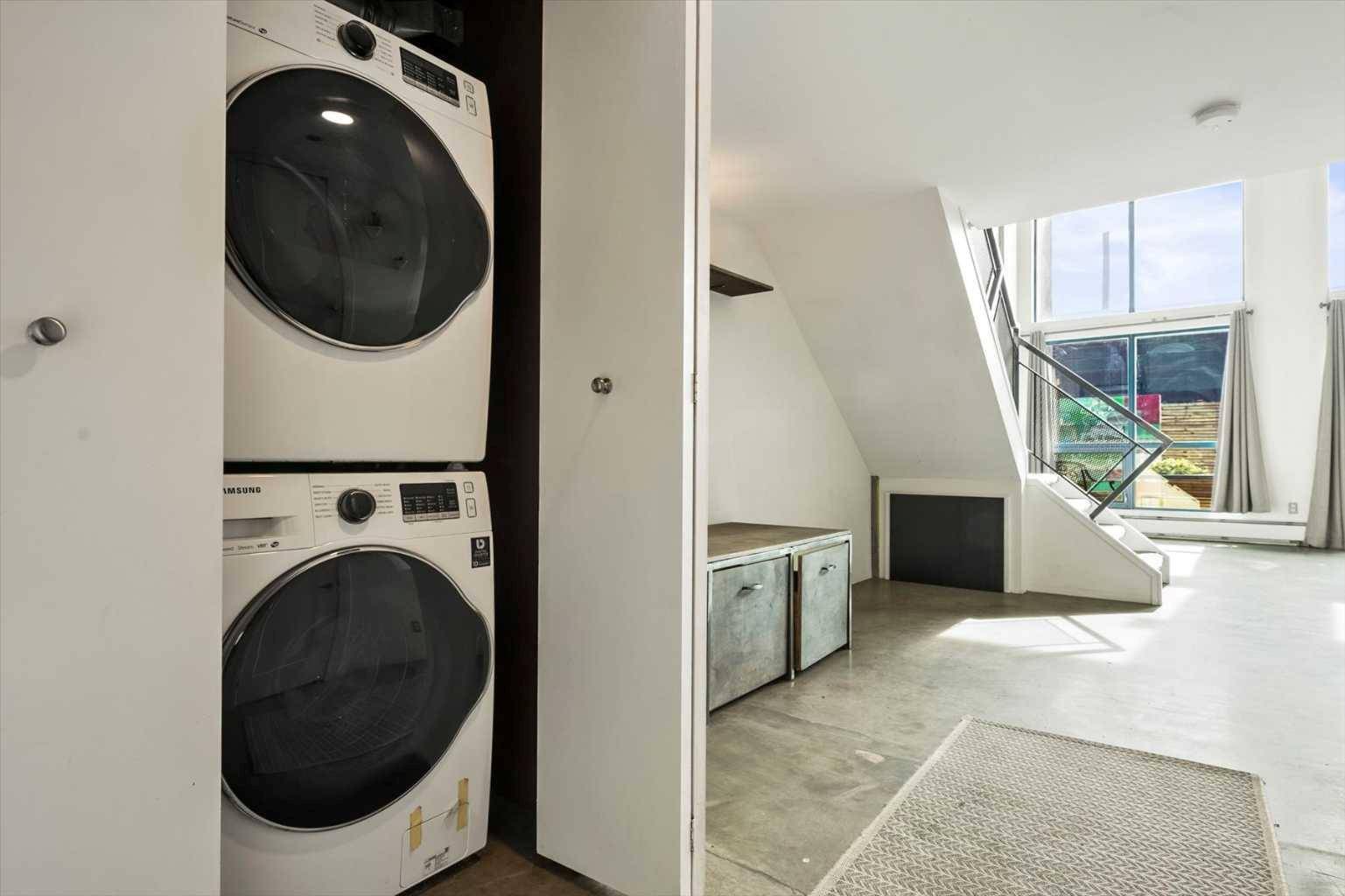 535 8 AVE SE #114, Calgary, AB T2G 5S9