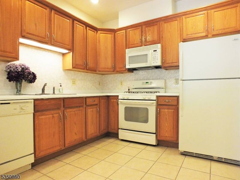 Parsippany-troy Hills Twp., NJ 07054,83 Raymound Blvd