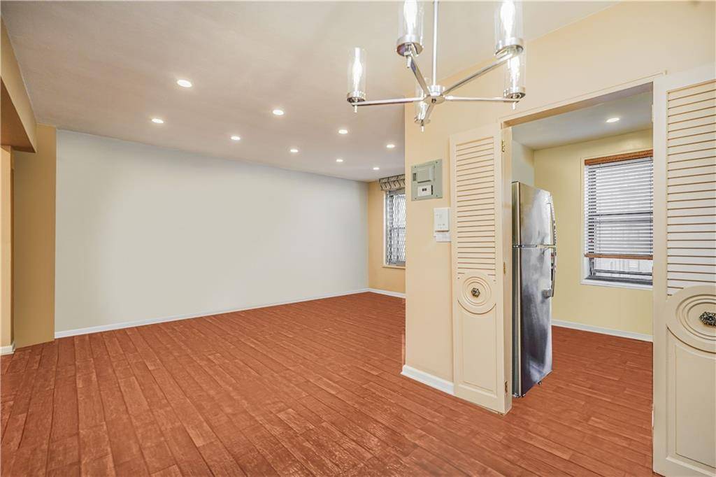 Brooklyn, NY 11223,2569 West 2nd ST #4G