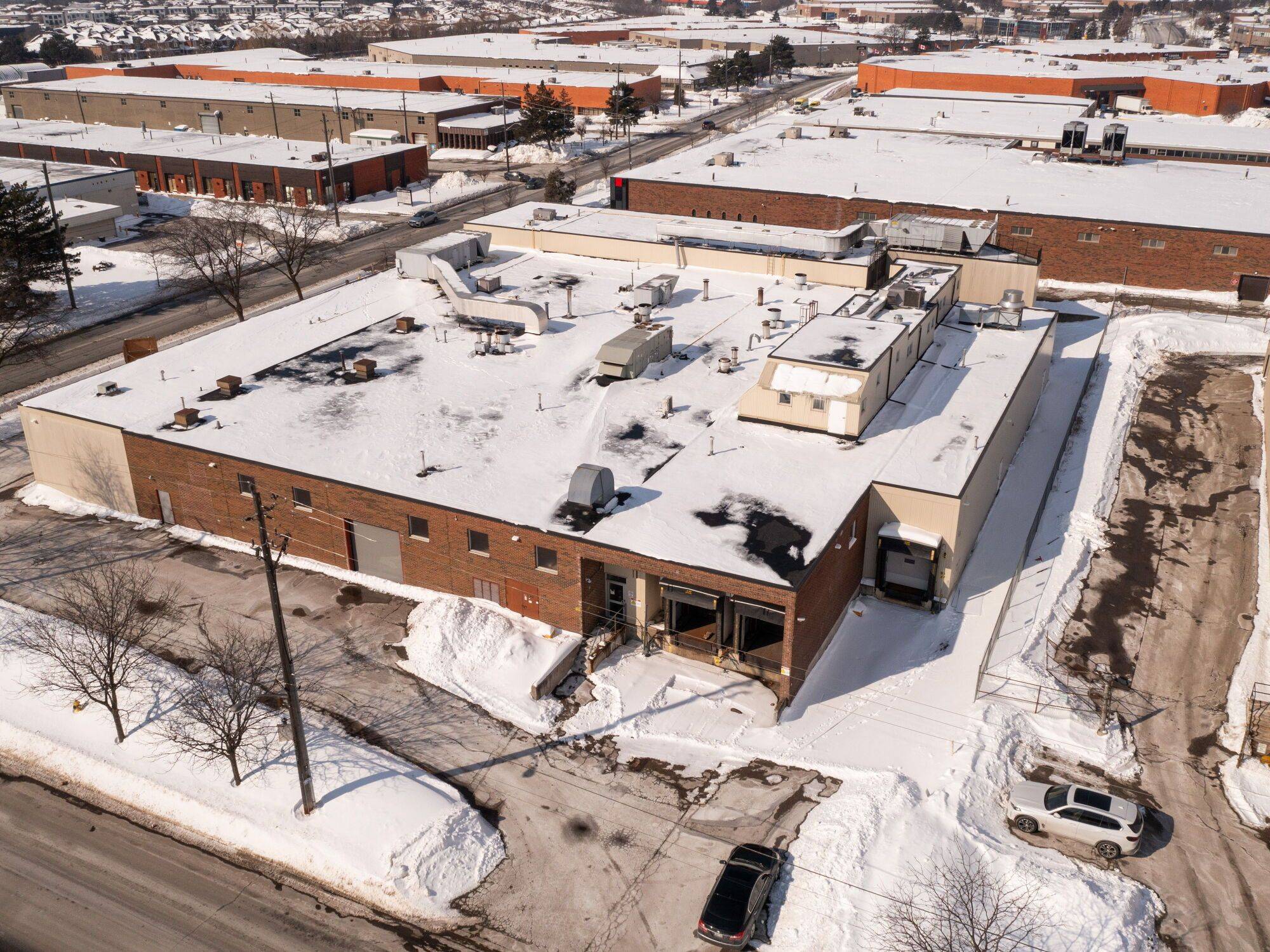 Toronto W05, ON M9L 1R7,650 Fenmar DR