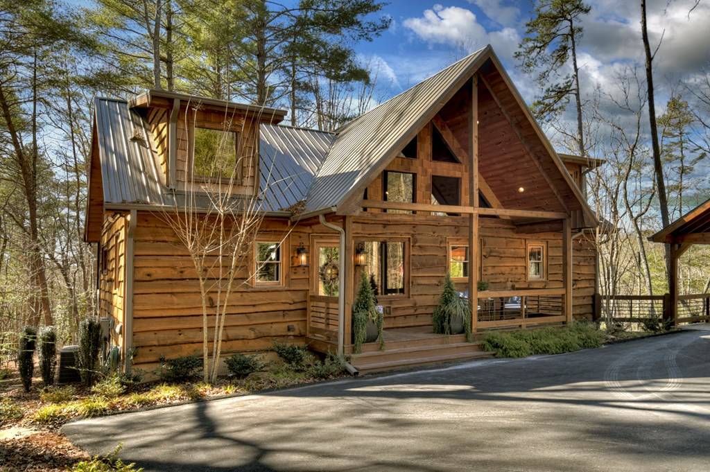 Morganton, GA 30560,154 Winding Brook Trail