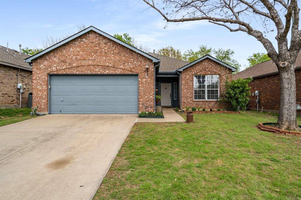 Roanoke, TX 76262,1232 Indian Trail Road