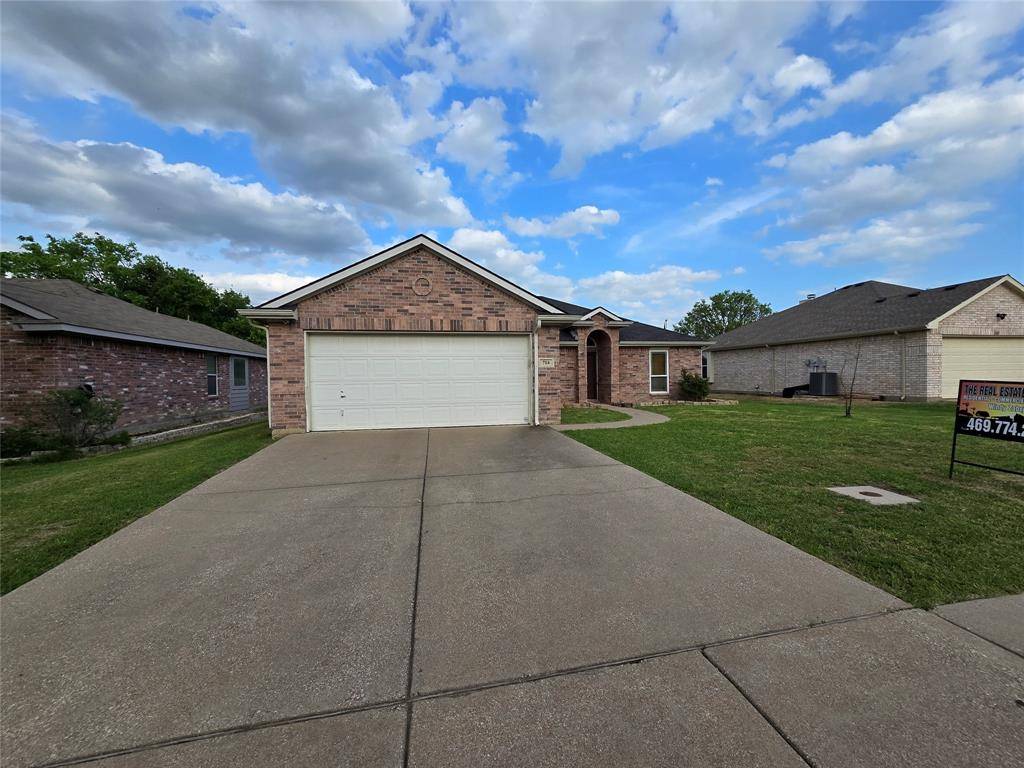 Midlothian, TX 76065,714 Green Acres Lane