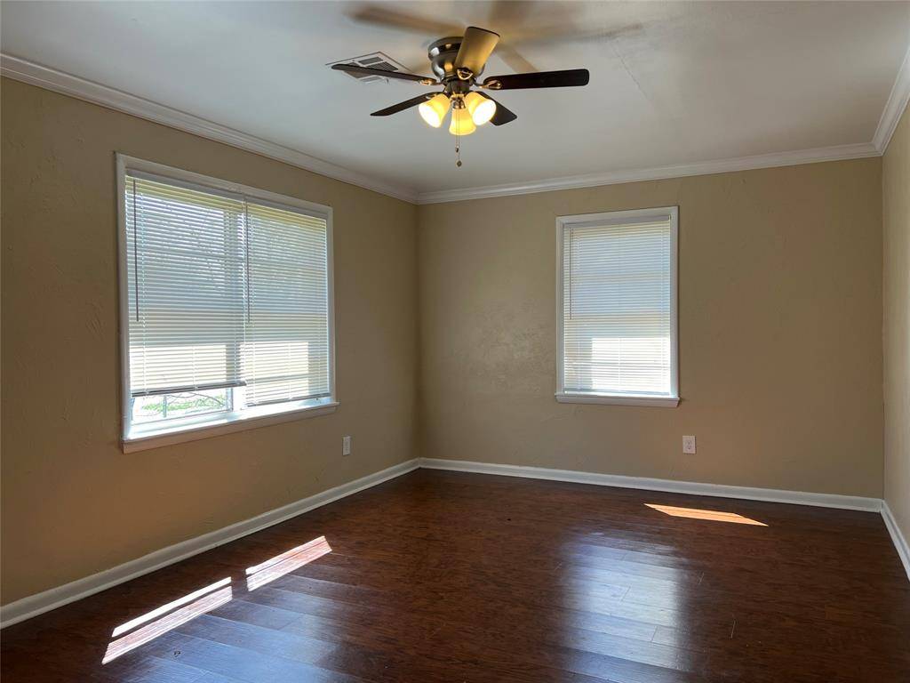 Shreveport, LA 71108,4332 Magazine Street