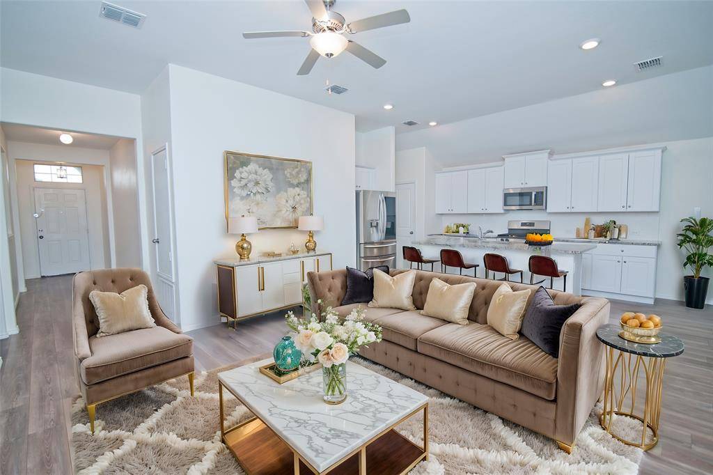 Forney, TX 75126,3913 Great Plains Way