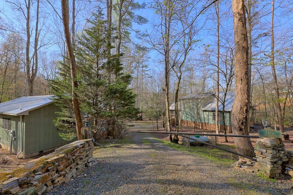 Hayesville, NC 28904,4475 Fires Creek Road