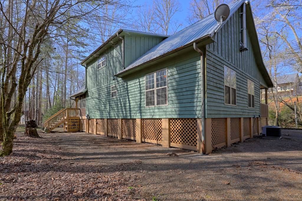 Hayesville, NC 28904,4475 Fires Creek Road