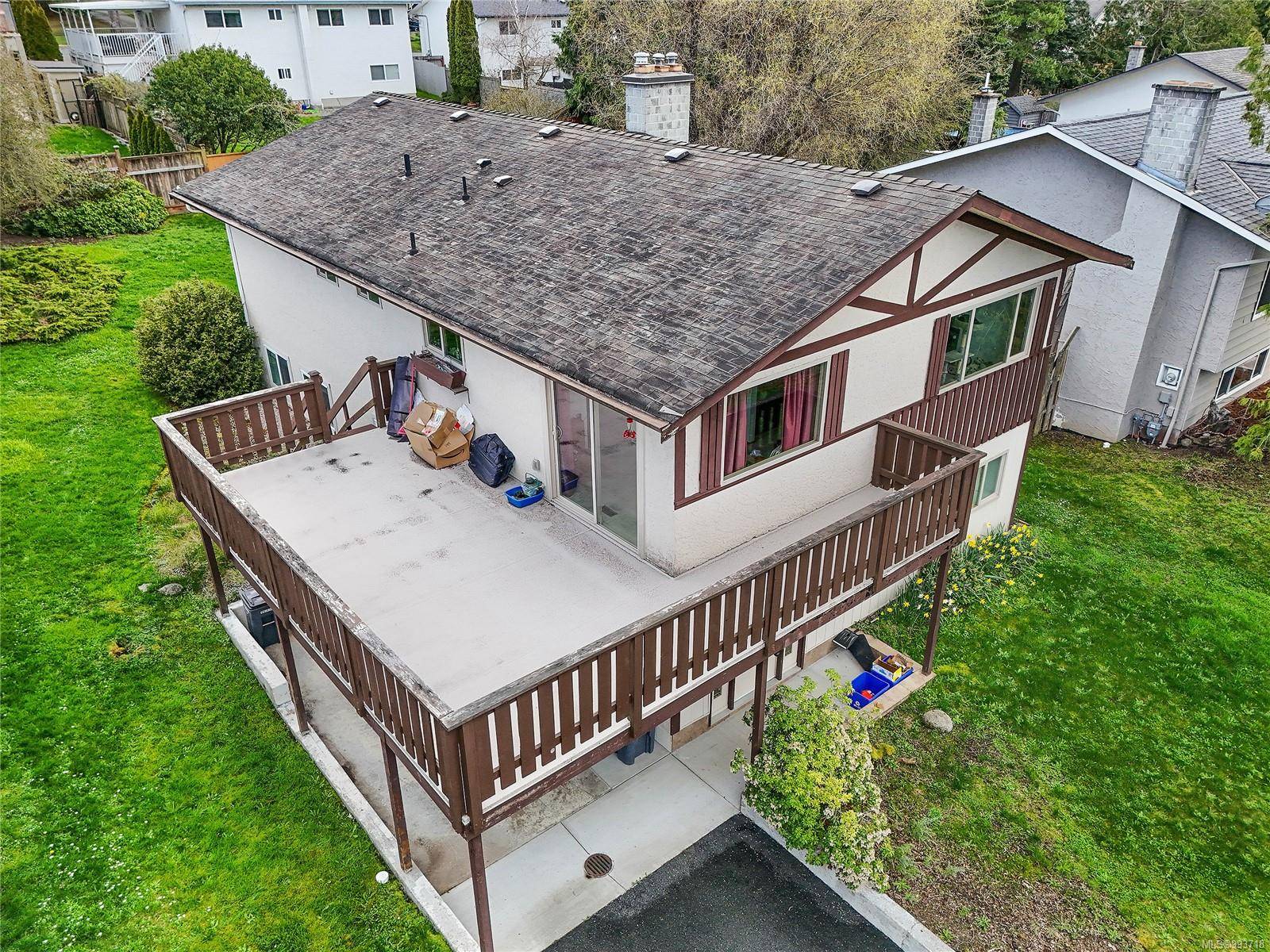 Saanich, BC V8N 4T3,4387 Torrington Pl