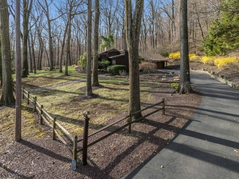 Franklin Twp., NJ 08801,42 Spring Hill Rd