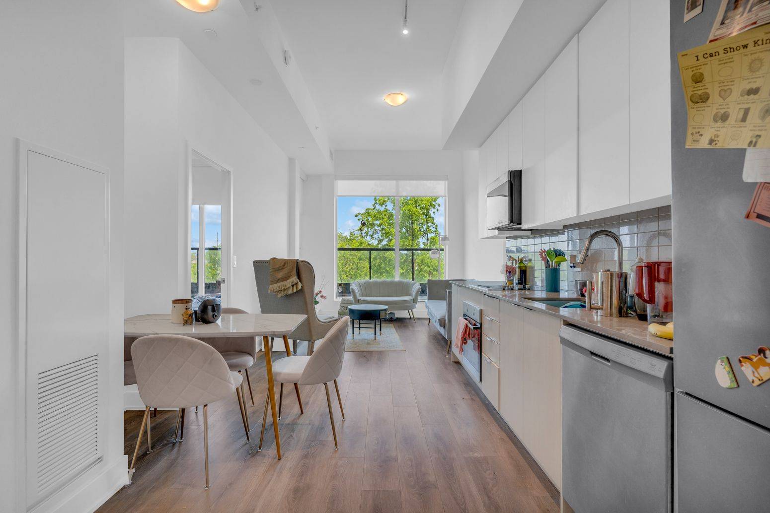 Oakville, ON L6H 0G3,2485 Taunton RD #224