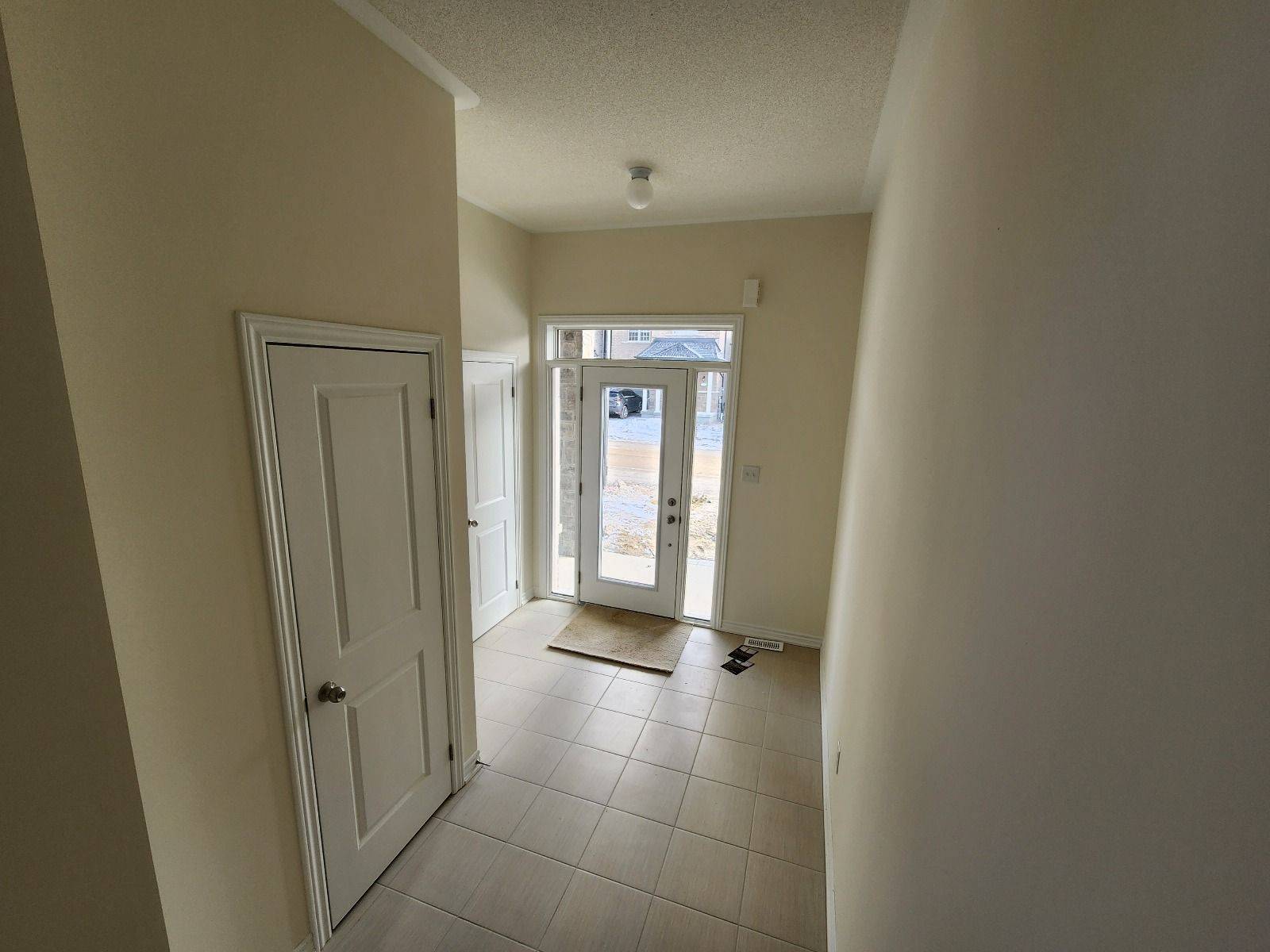 Pickering, ON L1X 0G7,1092 Skyridge BLVD