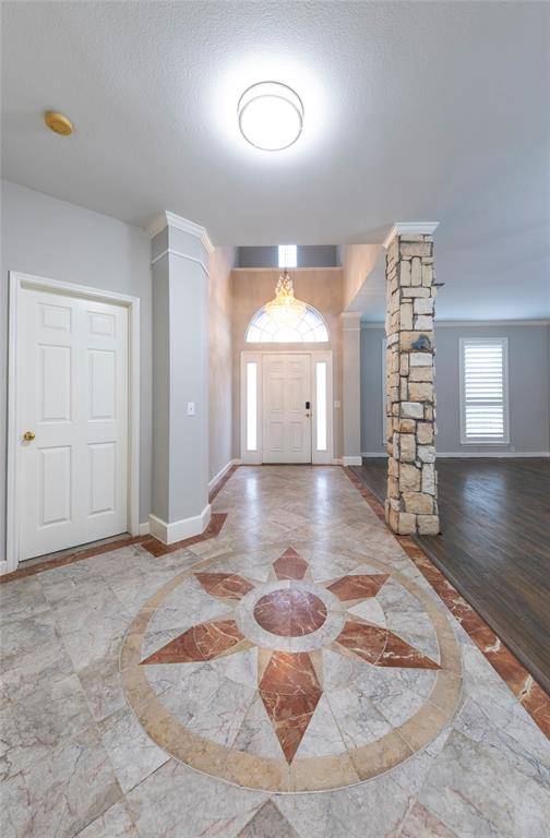 Plano, TX 75025,2325 Hunters Run Drive