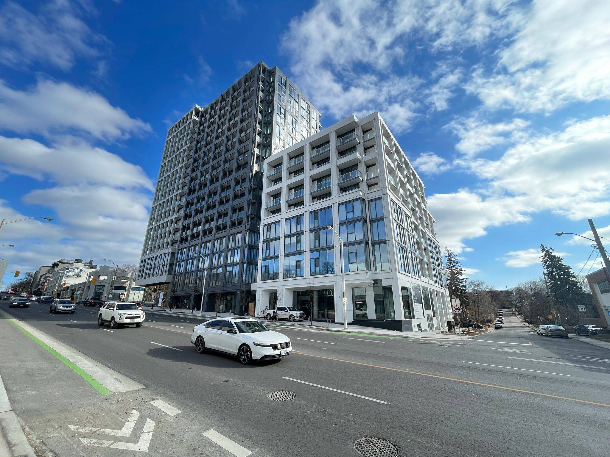 Toronto C03, ON M5P 0A6,2020 Bathurst ST #1621