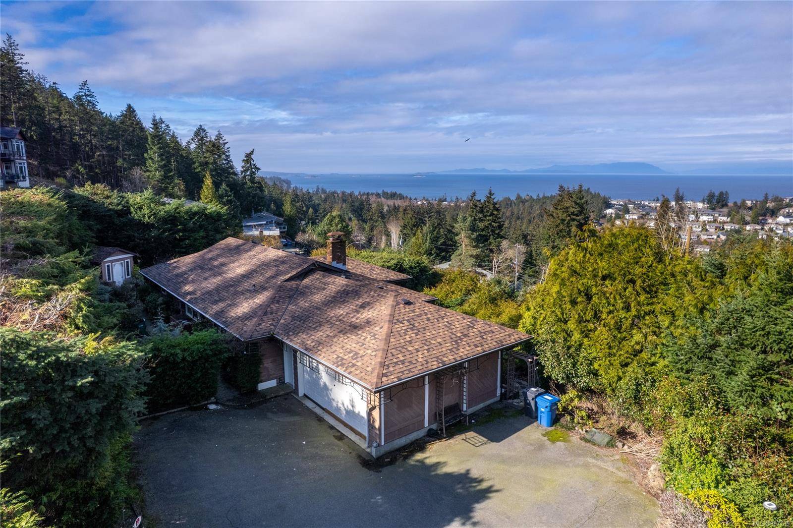 Nanaimo, BC V9T 5C2,4733 Laguna Way