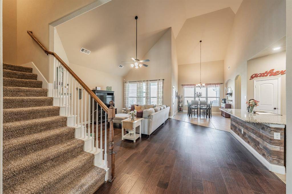 Crandall, TX 75114,132 Haymeadow Drive