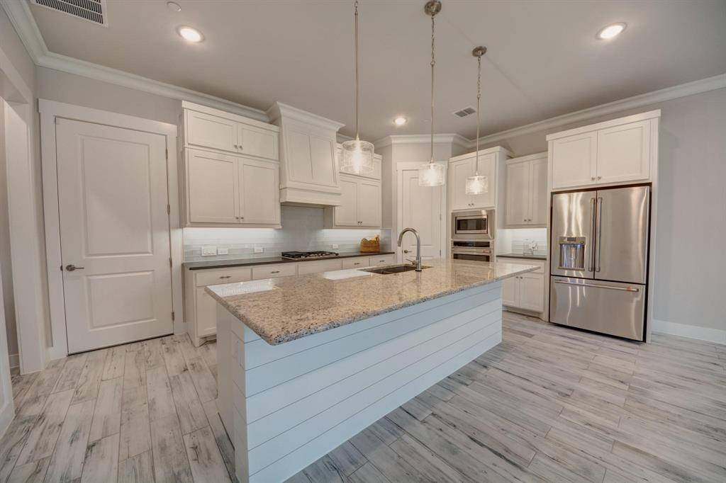 Roanoke, TX 76262,216 Morningside Drive