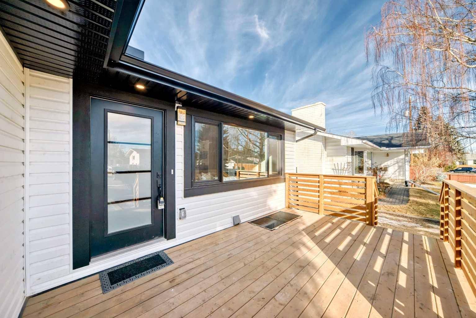 Calgary, AB T2J 1M9,609 Willowburn CRES SE