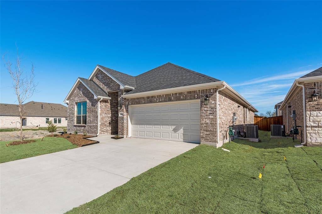 Forney, TX 75126,2704 Shiners Street