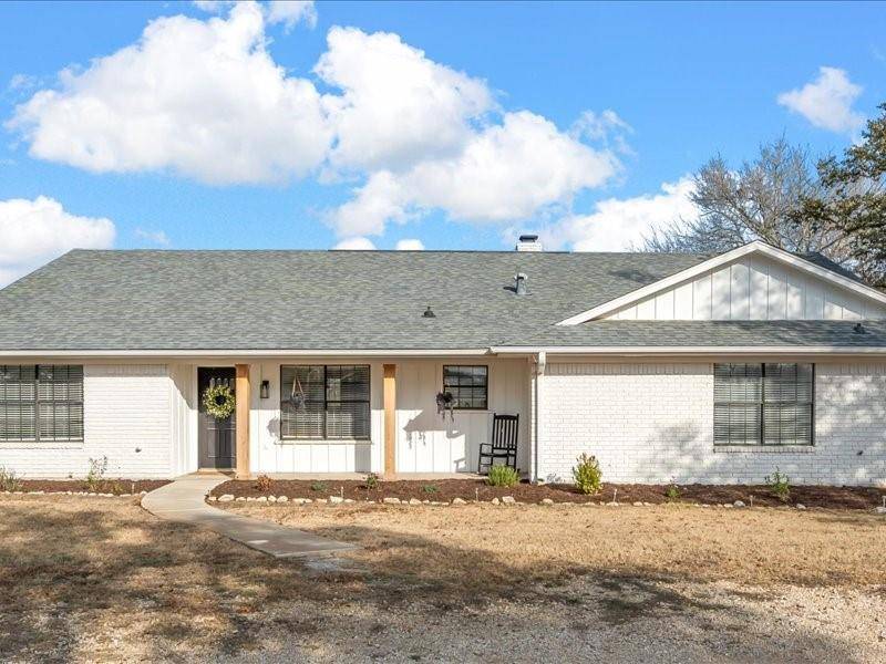 Lorena, TX 76655,293 Bullhide Trail