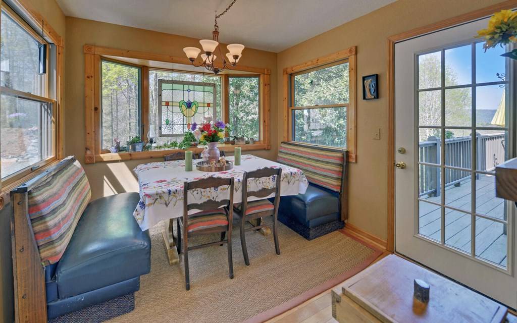 Murphy, NC 28906,82 Magnolia Lane