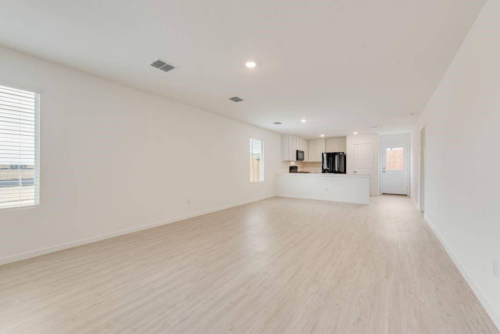 Fort Worth, TX 76140,1617 Crested Way