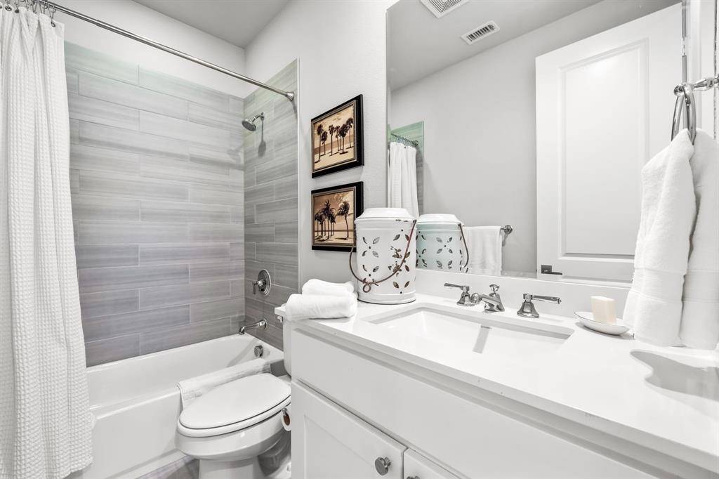Dallas, TX 75209,7700 Eastern Avenue #104