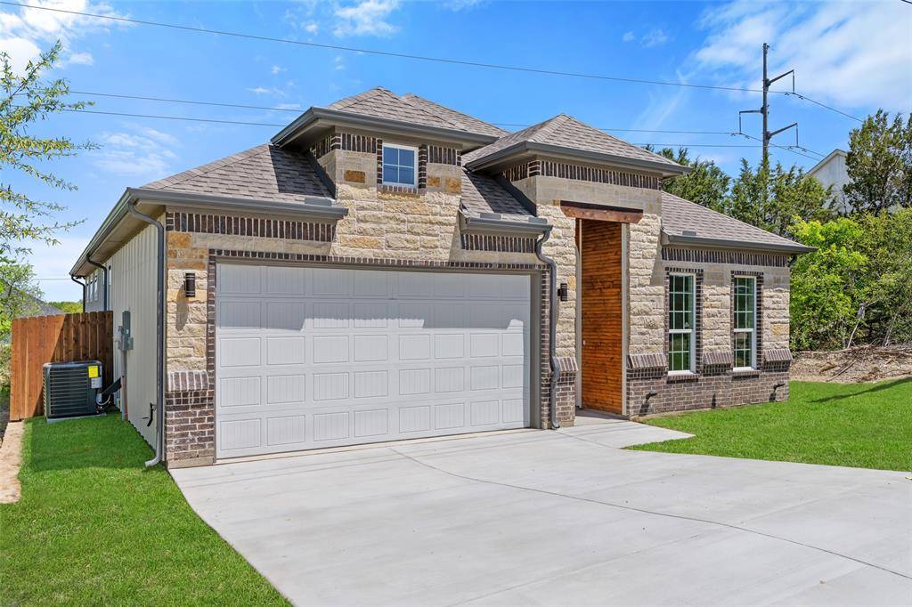 Granbury, TX 76048,5833 Black Pine Circle