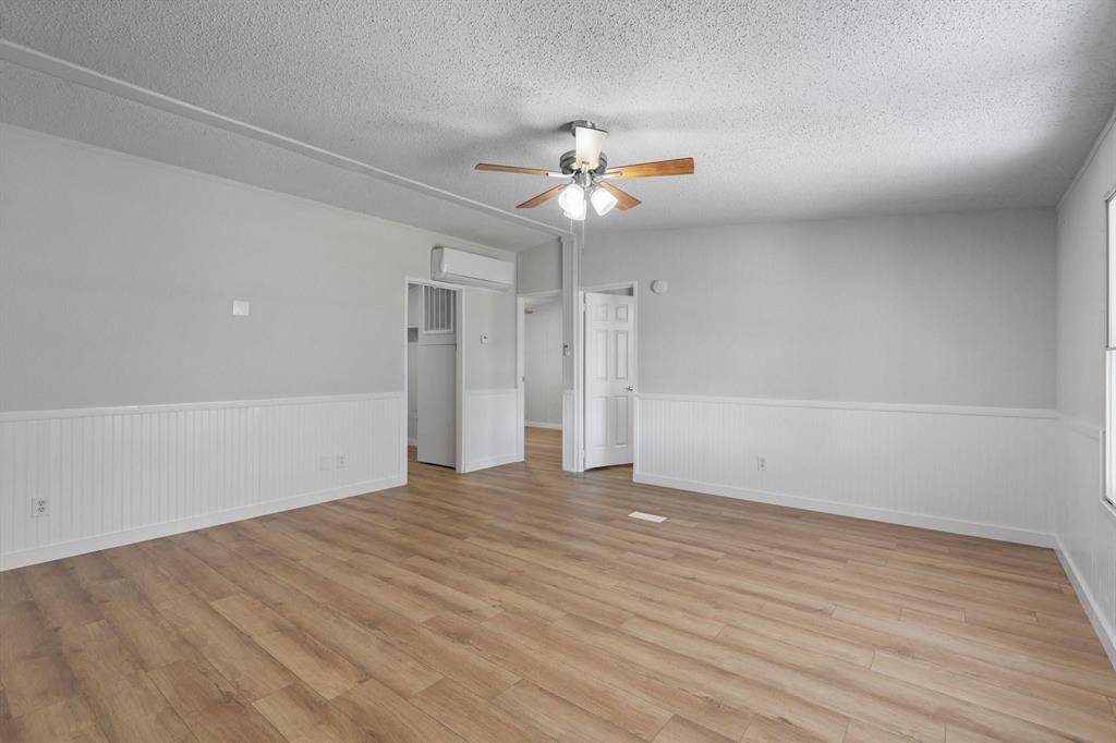 Godley, TX 76044,113 N 5th Street