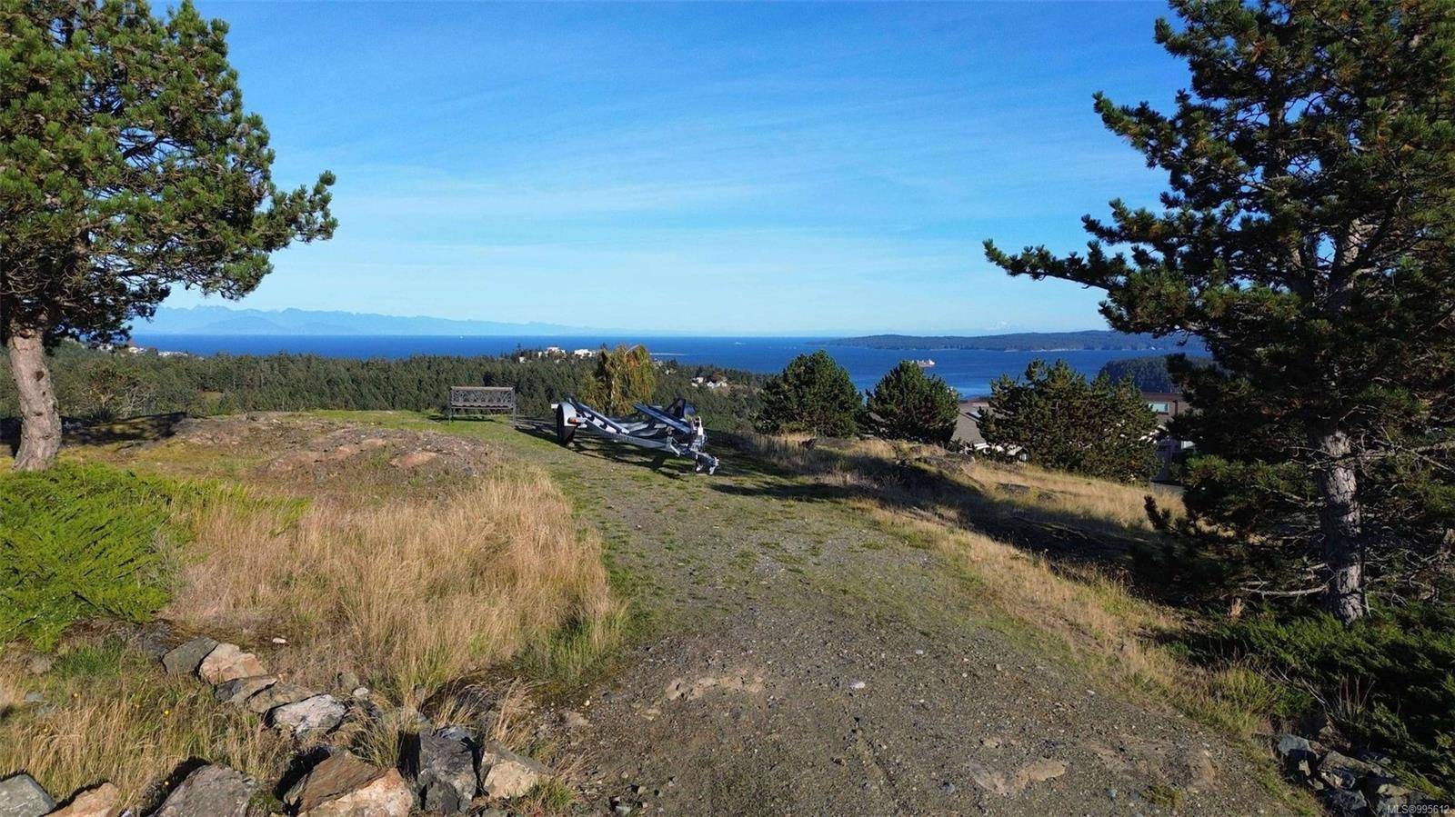Nanaimo, BC V9T 5V2,3240 Fieldstone Way