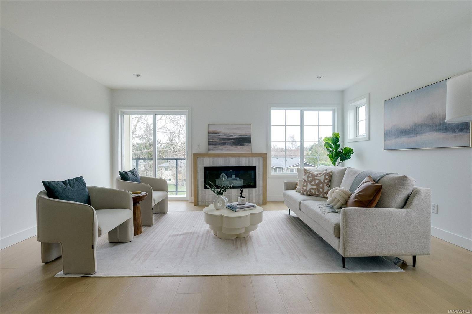 Saanich, BC V8P 3Z8,3907 Cedar Hill Rd #Unit 1