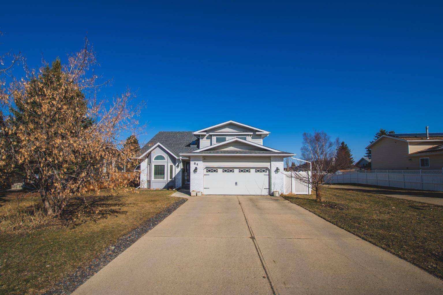 Red Deer, AB T4P3K9,64 Roland ST