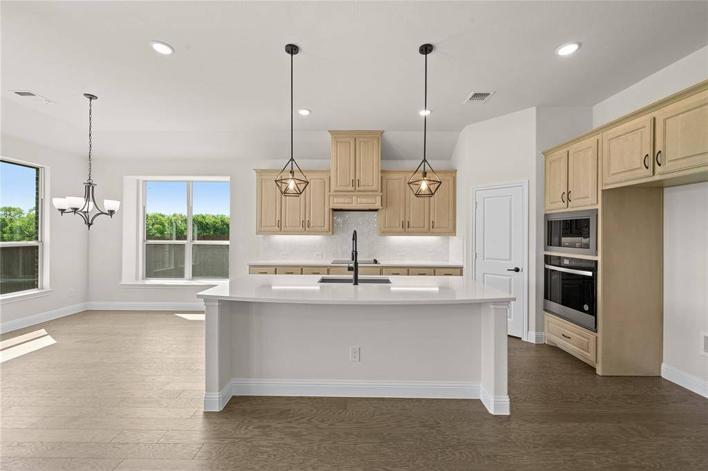 Midlothian, TX 76065,718 Winecup
