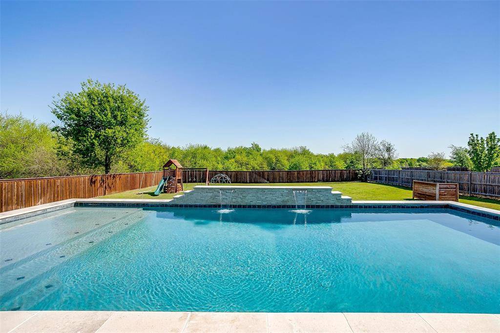 Burleson, TX 76028,716 Prairie Timber Road