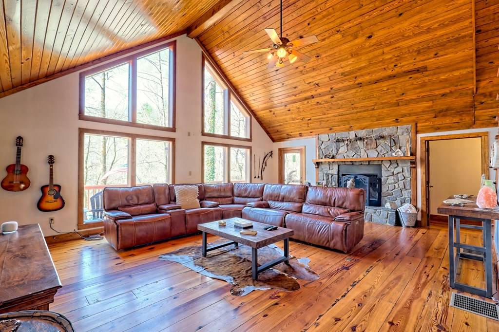 Franklin, NC 28734,575 Carolina Springs Lane
