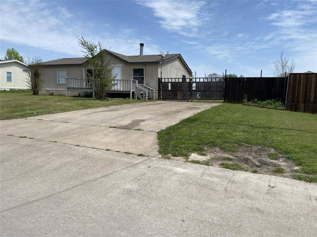 Blue Ridge, TX 75424,103 Pecan Street