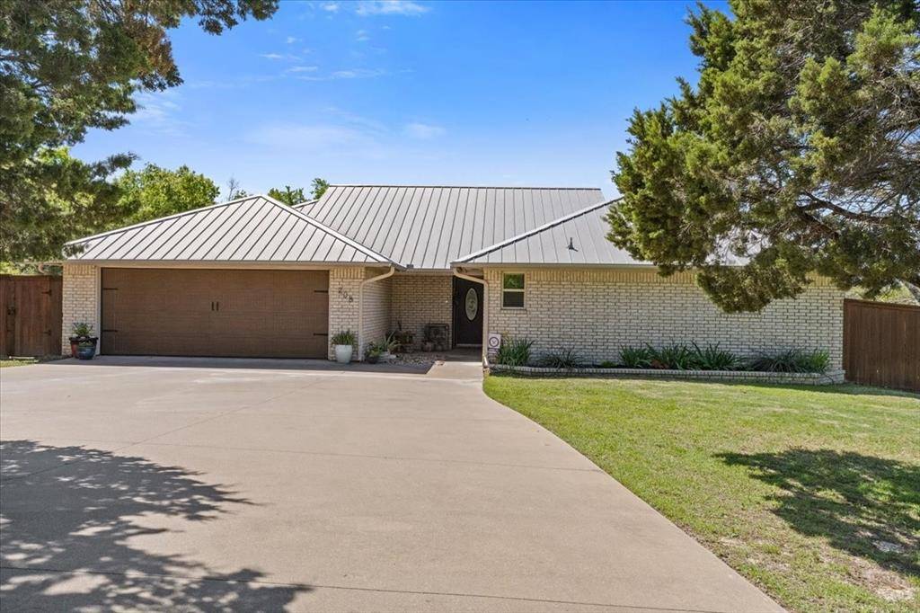 Cresson, TX 76035,208 E Bluebonnet Court